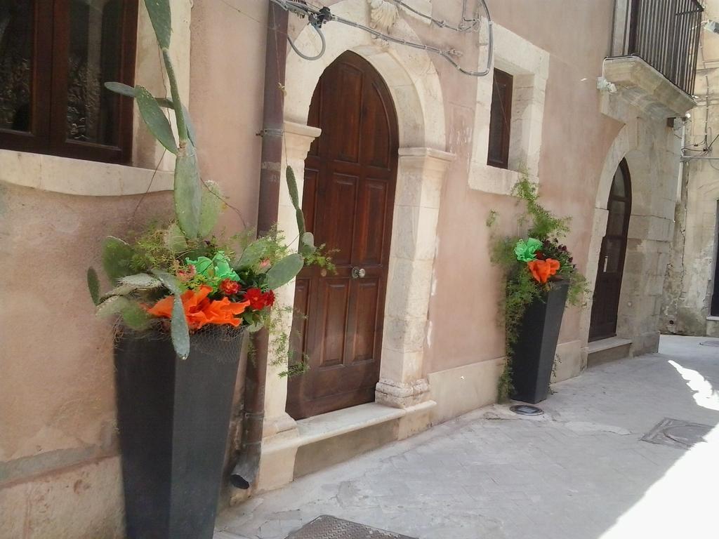 Bed and Breakfast Al Tempio Di Apollo Syrakus Zimmer foto